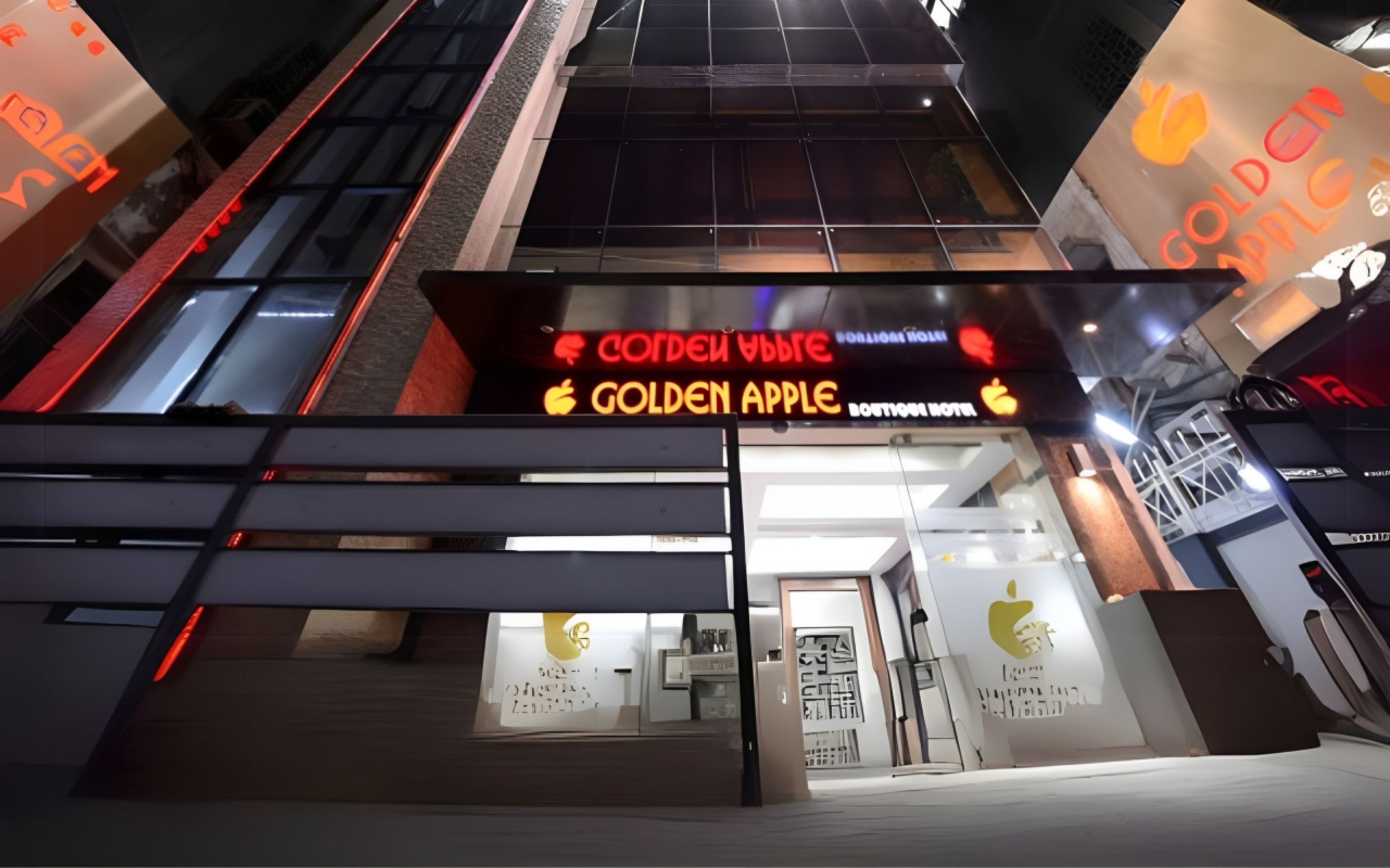 Golden Apple Boutique Hotel